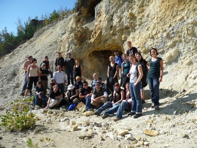 Gruppenphoto im antiken Bergbaurevier von Roşia Montană